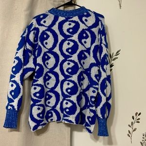 Mock neck, worn minimal times, size L